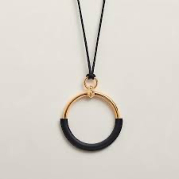 Original Hermes Loop Pendant Necklace - Picture 1 of 10